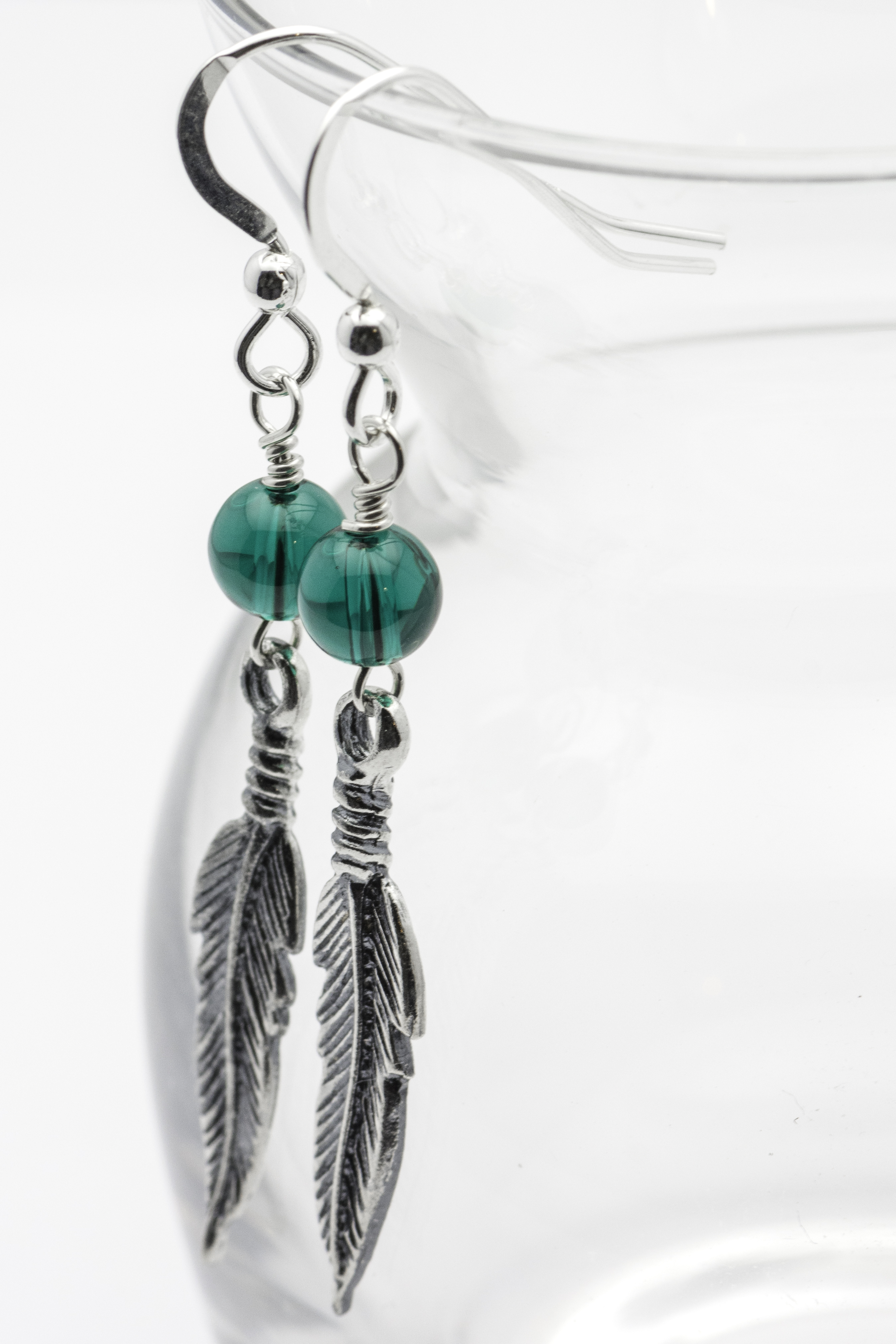 Sao Stone & Gold Plated Feather Earrings
